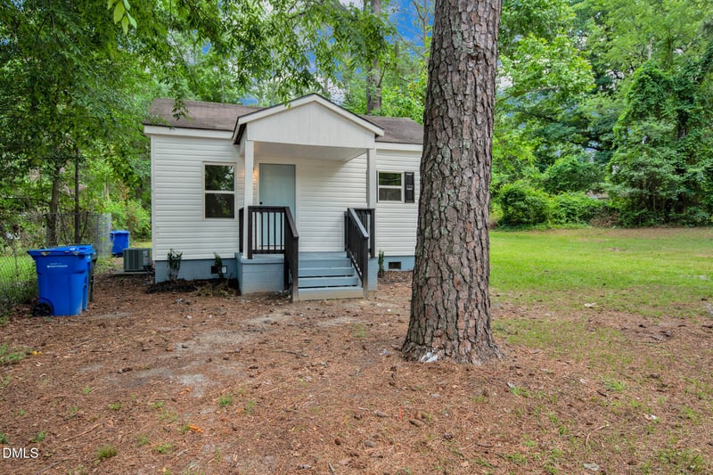 5112 Cannon St, Fayetteville, NC 28303