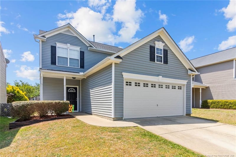 5112 Mabe Dr, Holly Springs, NC 27540