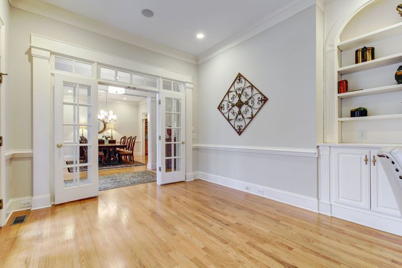 5112 Pine Birch Dr, Raleigh, NC 27606