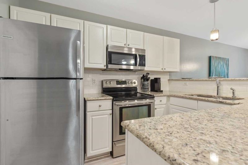 5112 Rina Ct, Cary, NC 27518