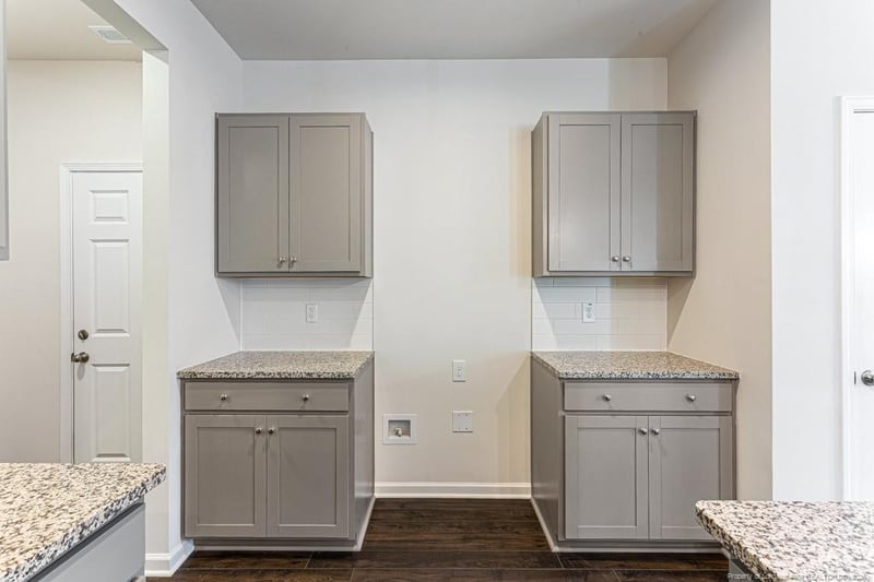 5112 Tyndall Dr, Sanford, NC 27330
