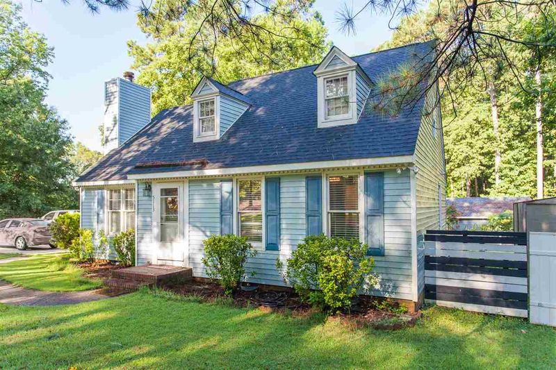 5113 Fairbluff Ln, Knightdale, NC 27545