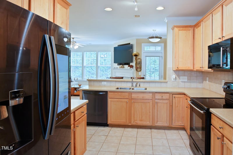 5113 Lady Of The Lake Dr, Raleigh, NC 27612