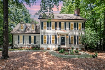 5113 Linksland Dr, Holly Springs, NC 27540