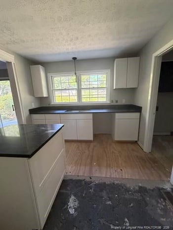 5114 Lake Valley Dr, Fayetteville, NC 28303