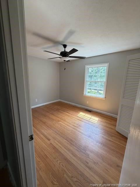 5114 Lake Valley Dr, Fayetteville, NC 28303