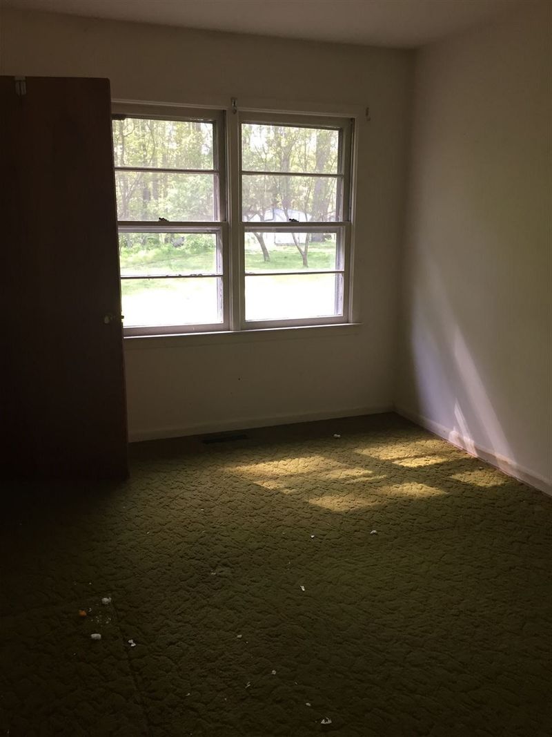 5114 Old Valley St, Raleigh, NC 27603