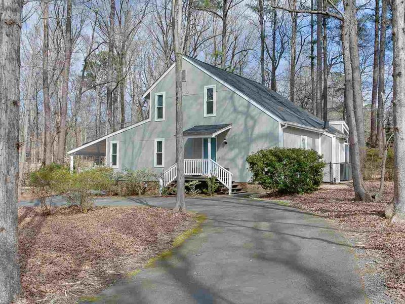 5114 Raintree Rd, Durham, NC 27712