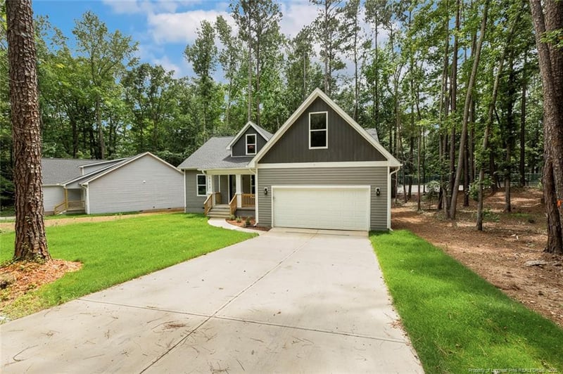 5115 Cardinal Cir, Sanford, NC 27332