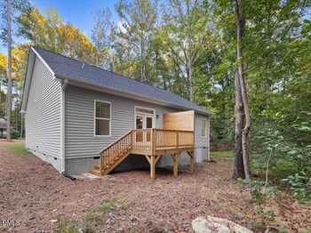 5116 Cardinal Cir, Sanford, NC 27332