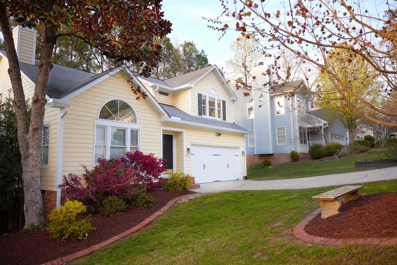 5116 Carolwood Ln, Durham, NC 27713
