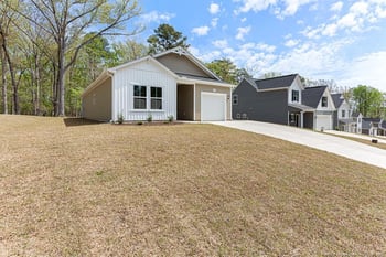 5116 Tyndall Dr, Sanford, NC 27330