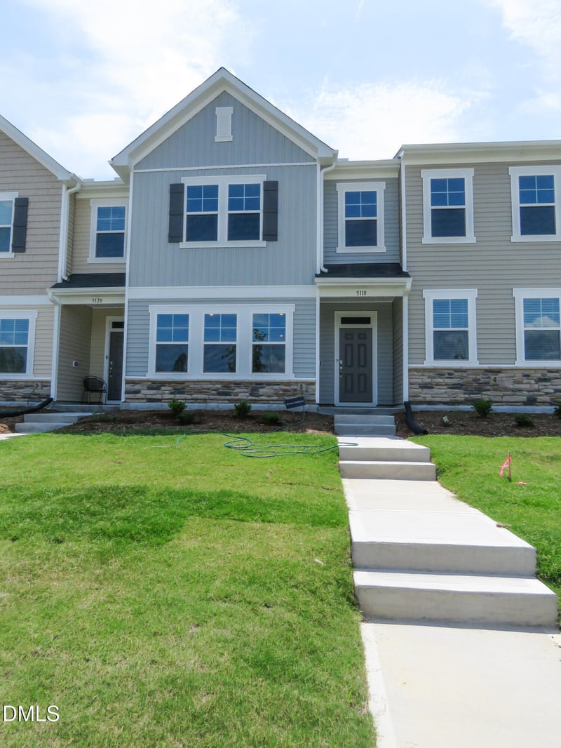 5118 Anamosa St, Raleigh, NC 27610