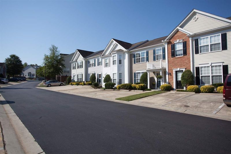 5118 Echo Rg, Raleigh, NC 27612