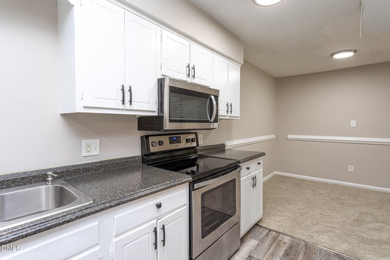 5118 Flint Ridge Pl, Raleigh, NC 27609
