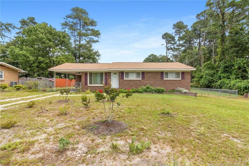 5118 Pala Verde Dr, Fayetteville, NC 28304