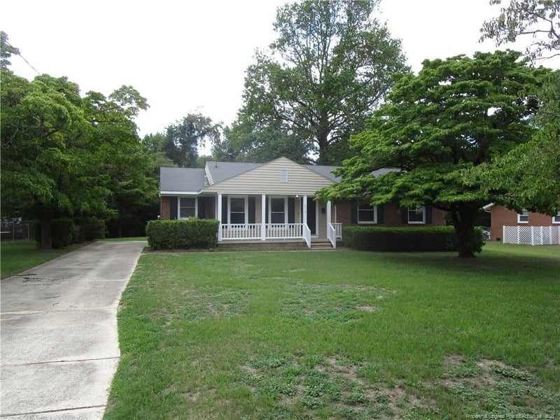 5119 Cooper Rd, Fayetteville, NC 28311