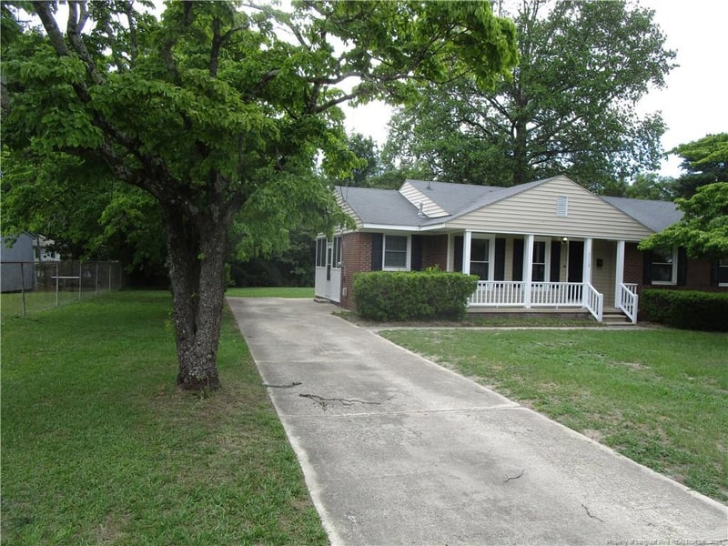 5119 Cooper Rd, Fayetteville, NC 28311