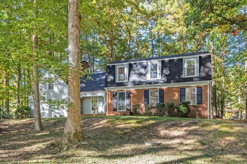 5119 Pine Way, Durham, NC 27712