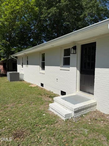 5119 Ponderosa Dr, Fayetteville, NC 28304