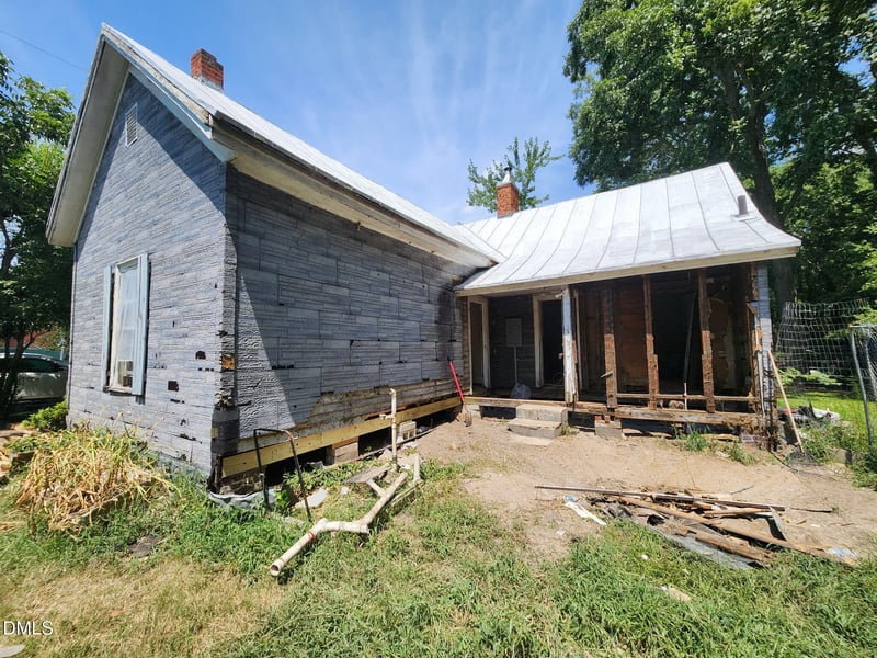 512 N 12th St, Smithfield, NC 27577