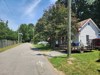 512 N 12th St, Smithfield, NC 27577