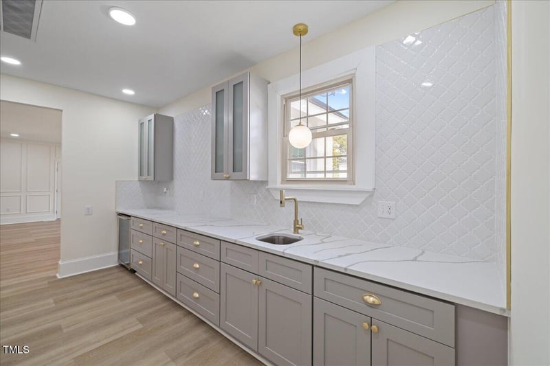 512 4th St, Smithfield, NC 27577