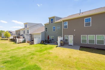 512 Barneswyck Dr, Fuquay Varina, NC 27526