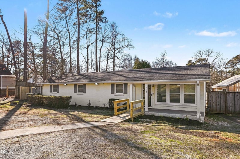 512 Bashford Rd, Raleigh, NC 27606