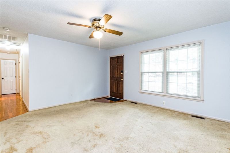 512 Buck Branch Dr, Garner, NC 27529