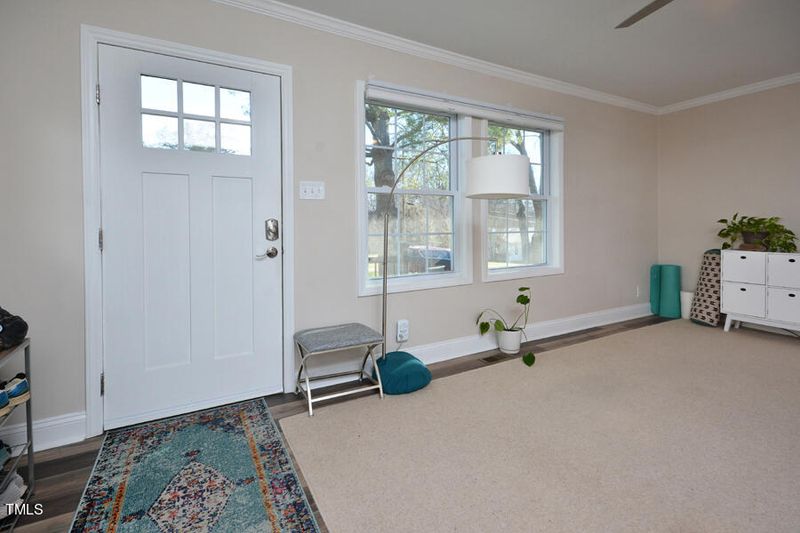 512 Central Ave, Hillsborough, NC 27278