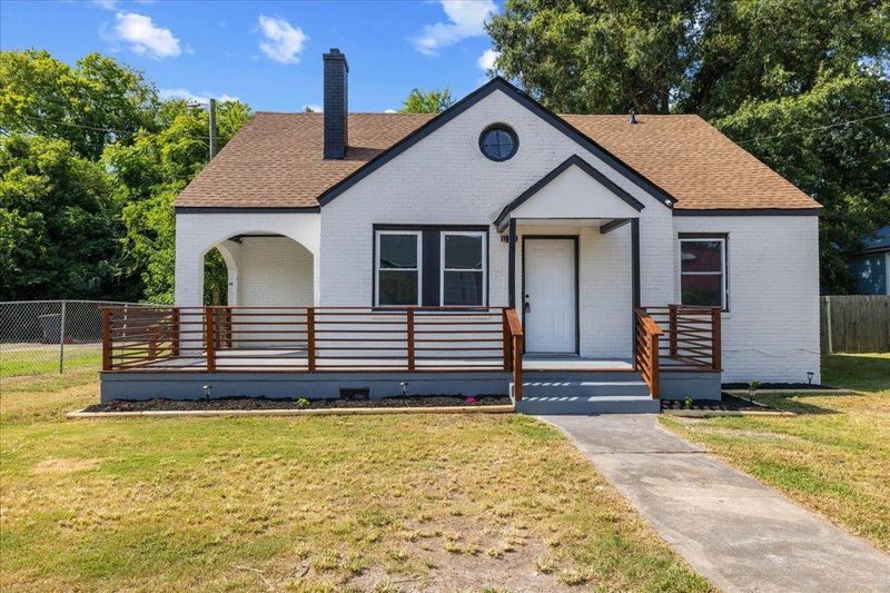 512 E Chestnut St, Goldsboro, NC 27530