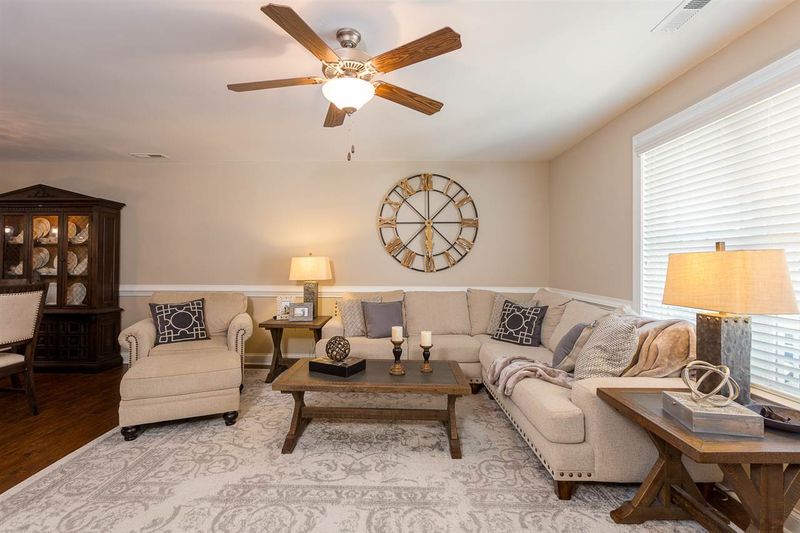 512 W Church St, Benson, NC 27504