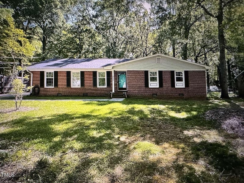 512 Crestview Dr, Durham, NC 27712