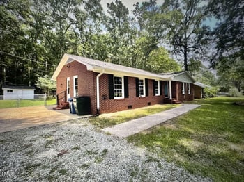 512 Crestview Dr, Durham, NC 27712