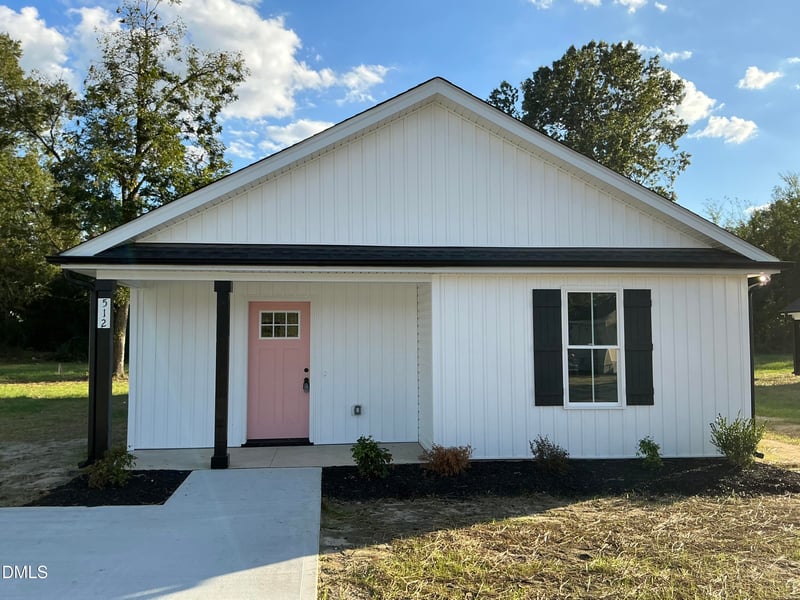 512 Crump St, Smithfield, NC 27577