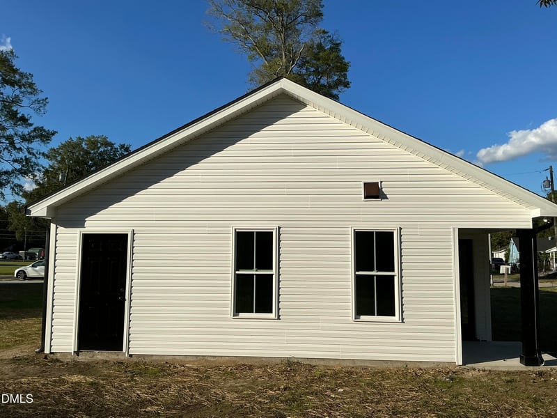512 Crump St, Smithfield, NC 27577