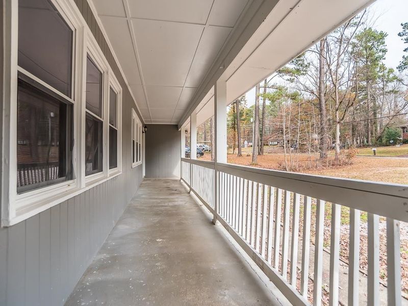 512 Dacian Rd, Raleigh, NC 27606