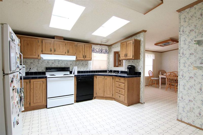 512 Deer Flag Ln, Clayton, NC 27527