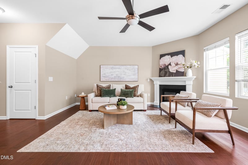 512 Durants Neck Ln, Morrisville, NC 27560
