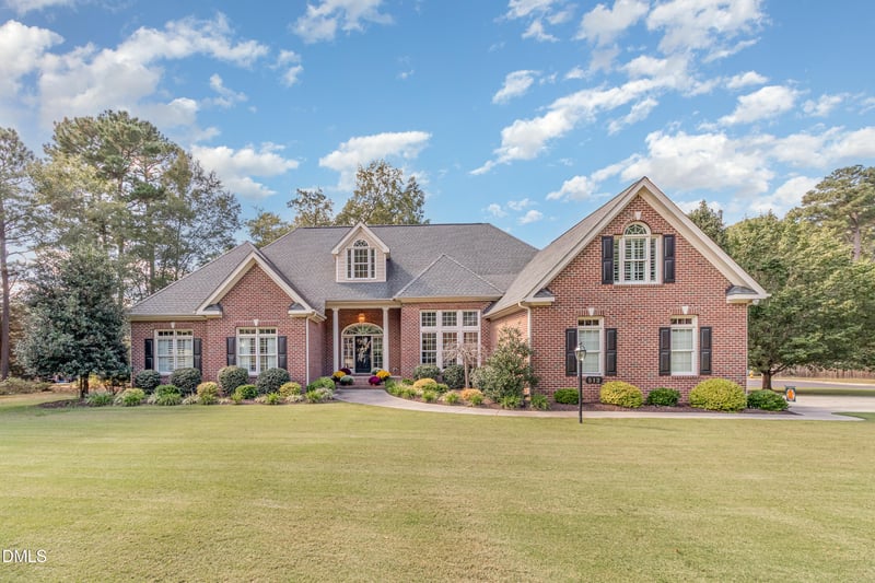 512 Franklin St, Zebulon, NC 27597