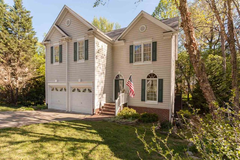 512 Gablefield Ln, Apex, NC 27502