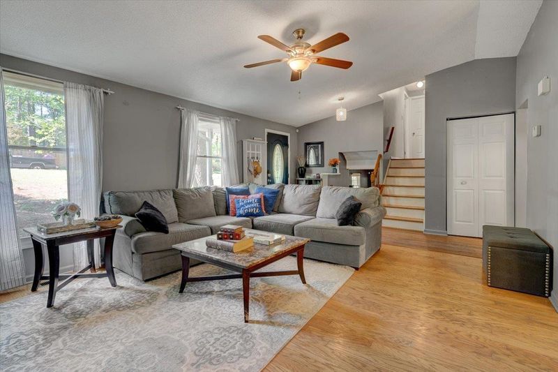 512 Galashiels Pl, Wake Forest, NC 27587