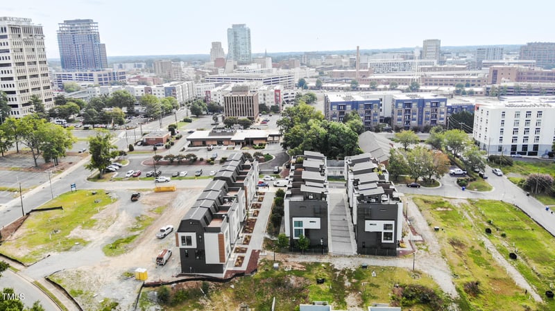 512 Gordon St #302, Durham, NC 27701