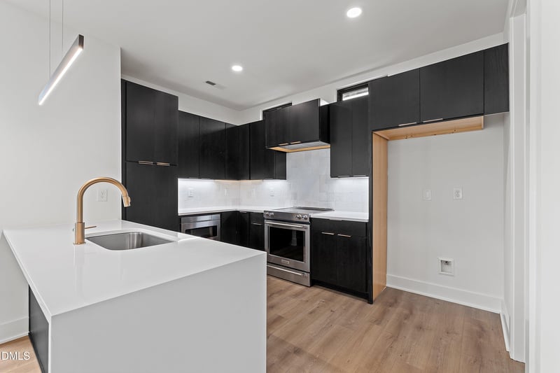 512 Gordon St #305, Durham, NC 27701