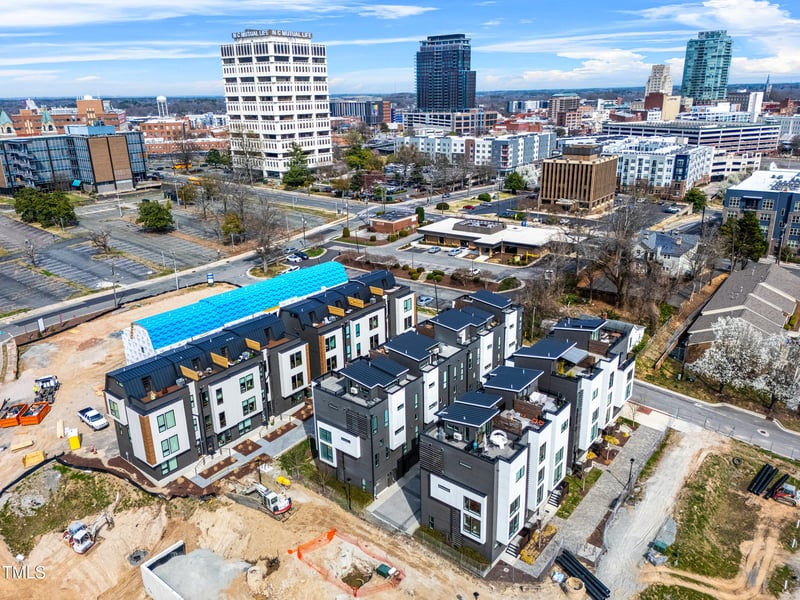 512 Gordon St #402, Durham, NC 27701
