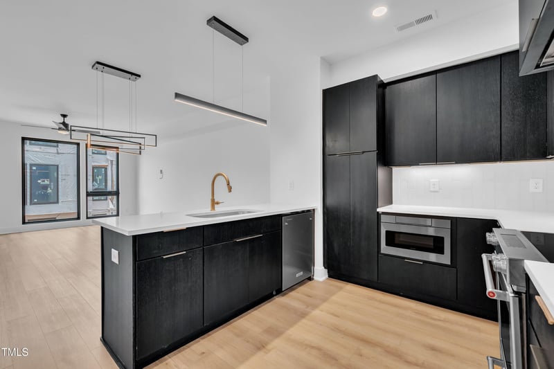 512 Gordon St #405, Durham, NC 27701