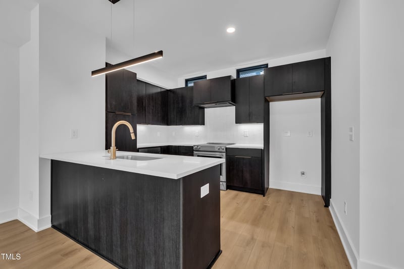 512 Gordon St #405, Durham, NC 27701