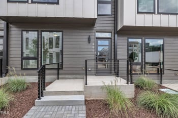 512 Gordon St #405, Durham, NC 27701