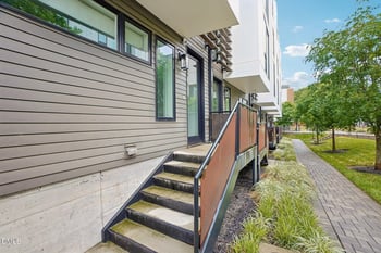 512 Gordon St #802, Durham, NC 27701